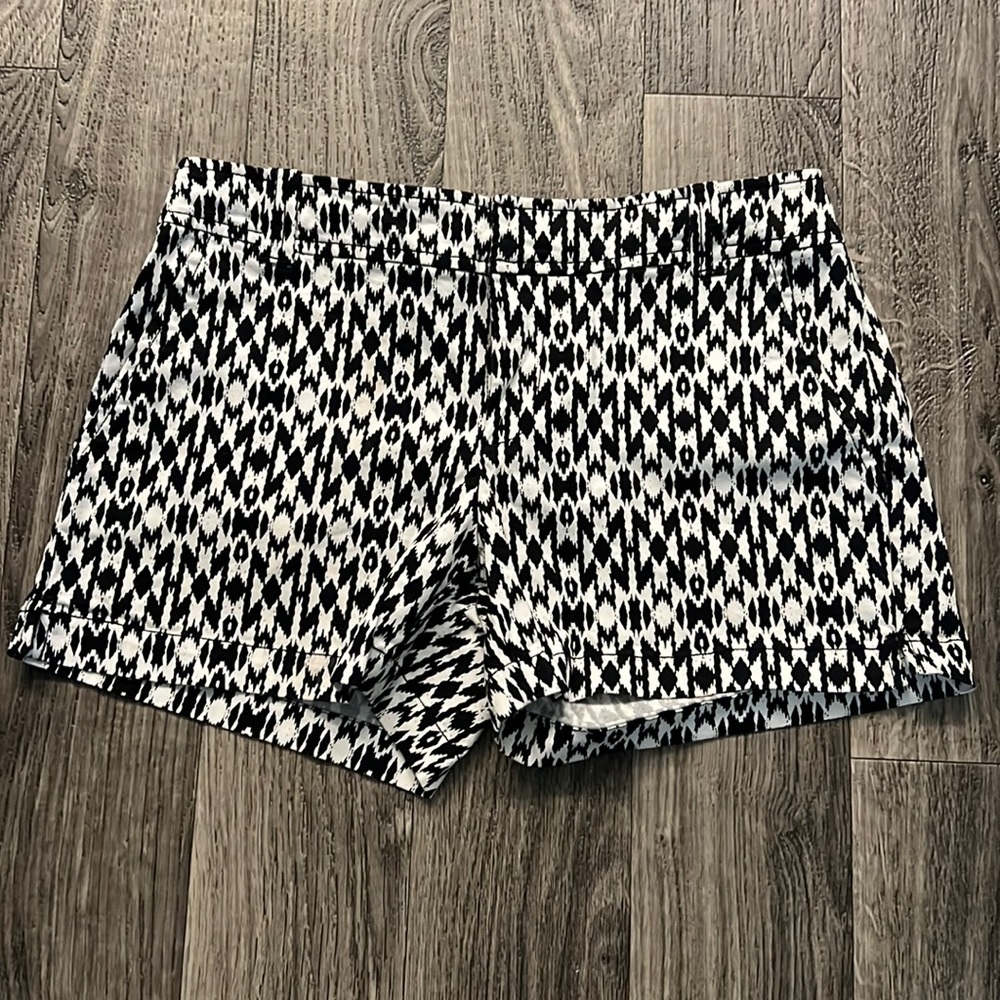 Shorts with button closure